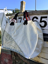 Carica l'immagine nel visualizzatore di Gallery, le malins - No 23