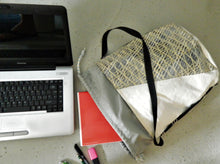 Carica l'immagine nel visualizzatore di Gallery, le malins - No 33