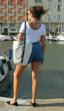 Carica l'immagine nel visualizzatore di Gallery, le malins - No 33