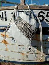 Carica l'immagine nel visualizzatore di Gallery, le malins - No 41