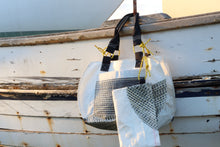 Carica l'immagine nel visualizzatore di Gallery, le malins - No 22